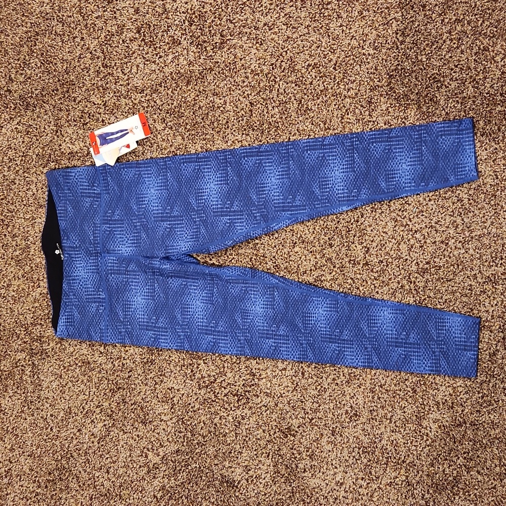 𝅺Tuff Athletics Item #11911098 Bright Blue Leggings Size M
